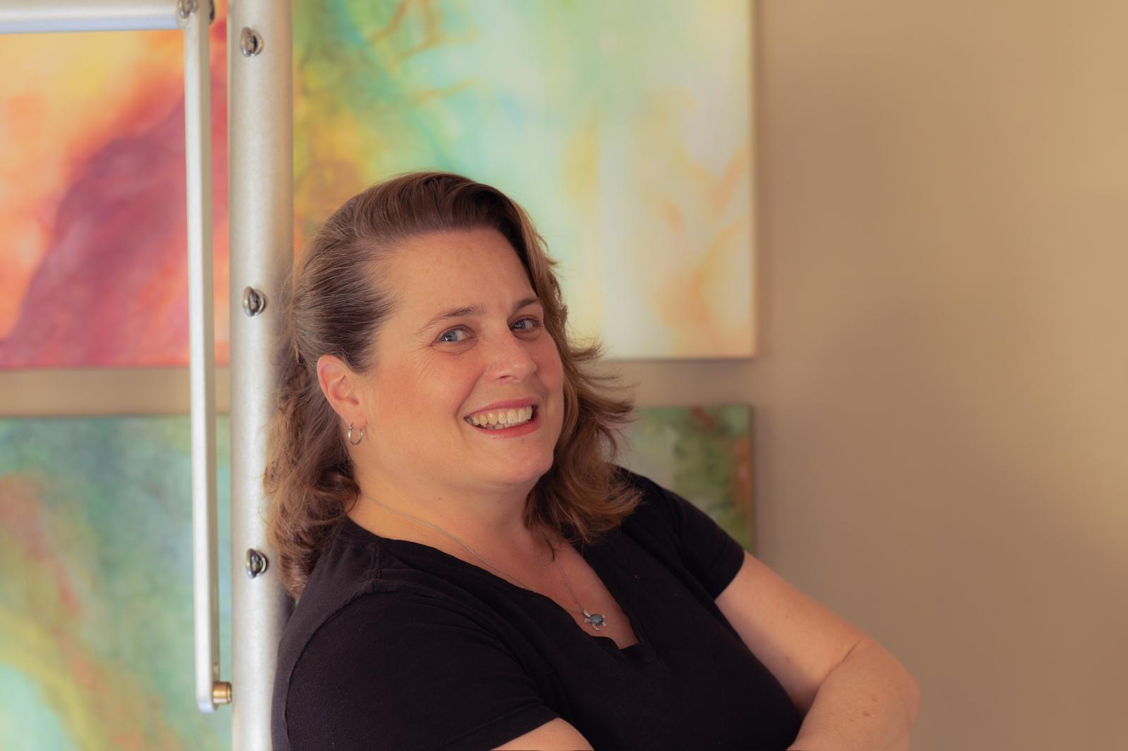Melissa Lee, Scolio-Pilates practitioner and educator in Santa Clarita, CA, smiling in a professional portrait