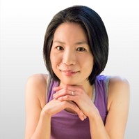 Akiyo Fujita, Authorized Scolio-Pilates practitioner in Munich, Germany, smiling in a professional portrait