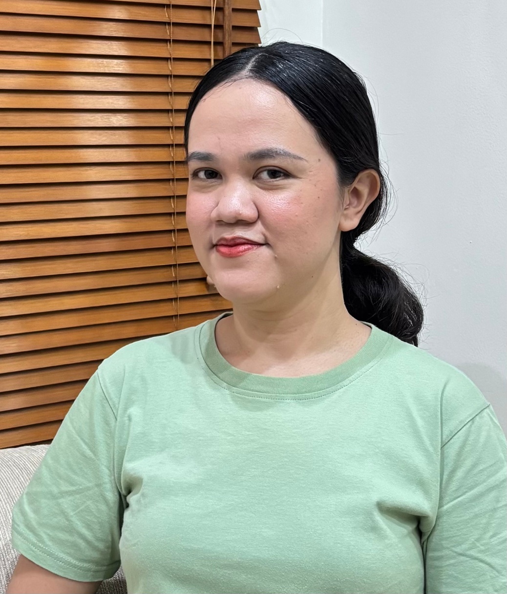Cita Ichtiara, Authorized Scolio-Pilates practitioner in Bintaro, Jakarta, Indonesia, smiling in a professional portrait