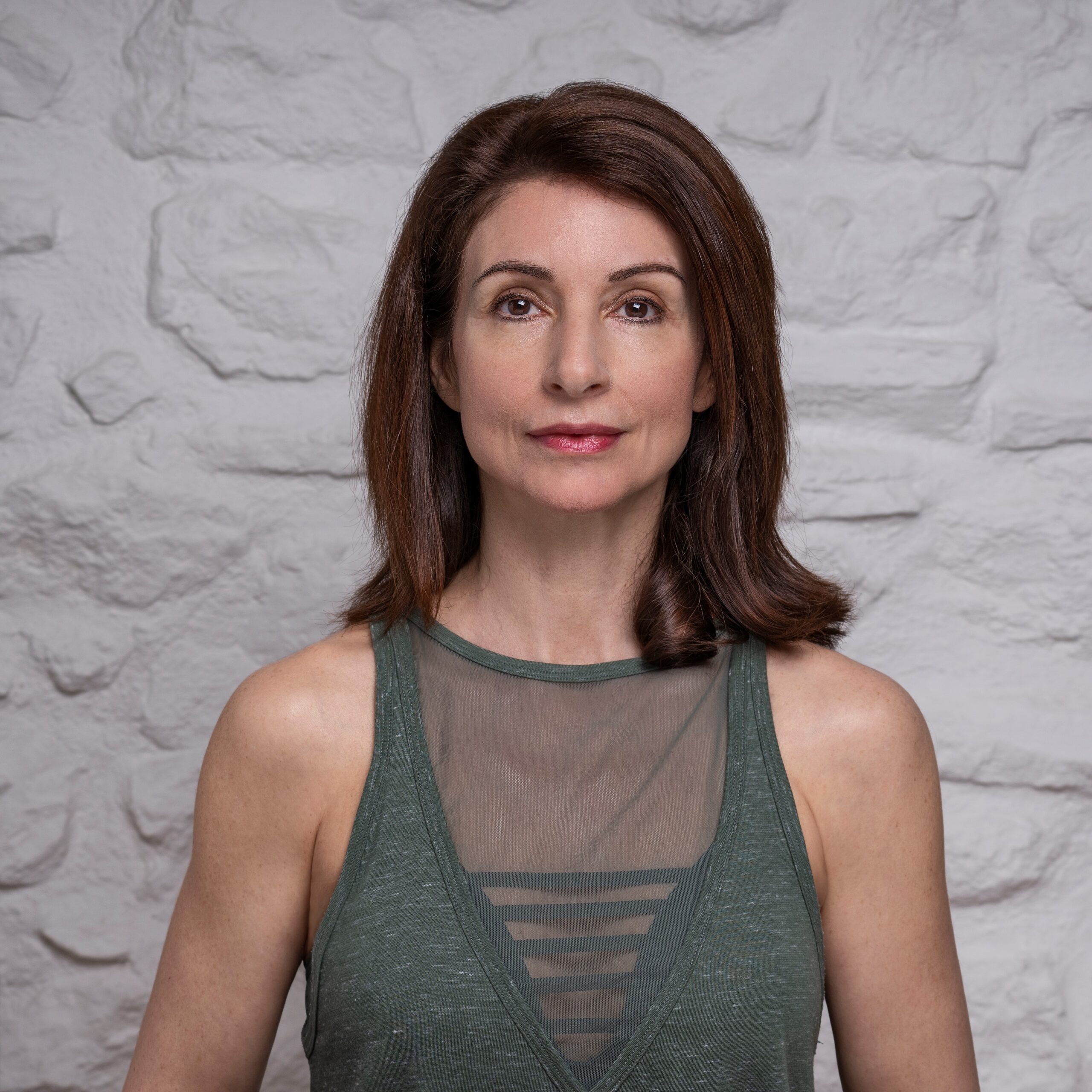 Elisabeth Pantelidou, Authorized Scolio-Pilates practitioner in Athens, Greece, smiling in a professional portrait