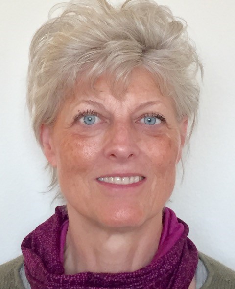 Gerolyn Whittemore, Authorized Scolio-Pilates practitioner in Fredericksburg, Virginia, smiling in a professional portrait