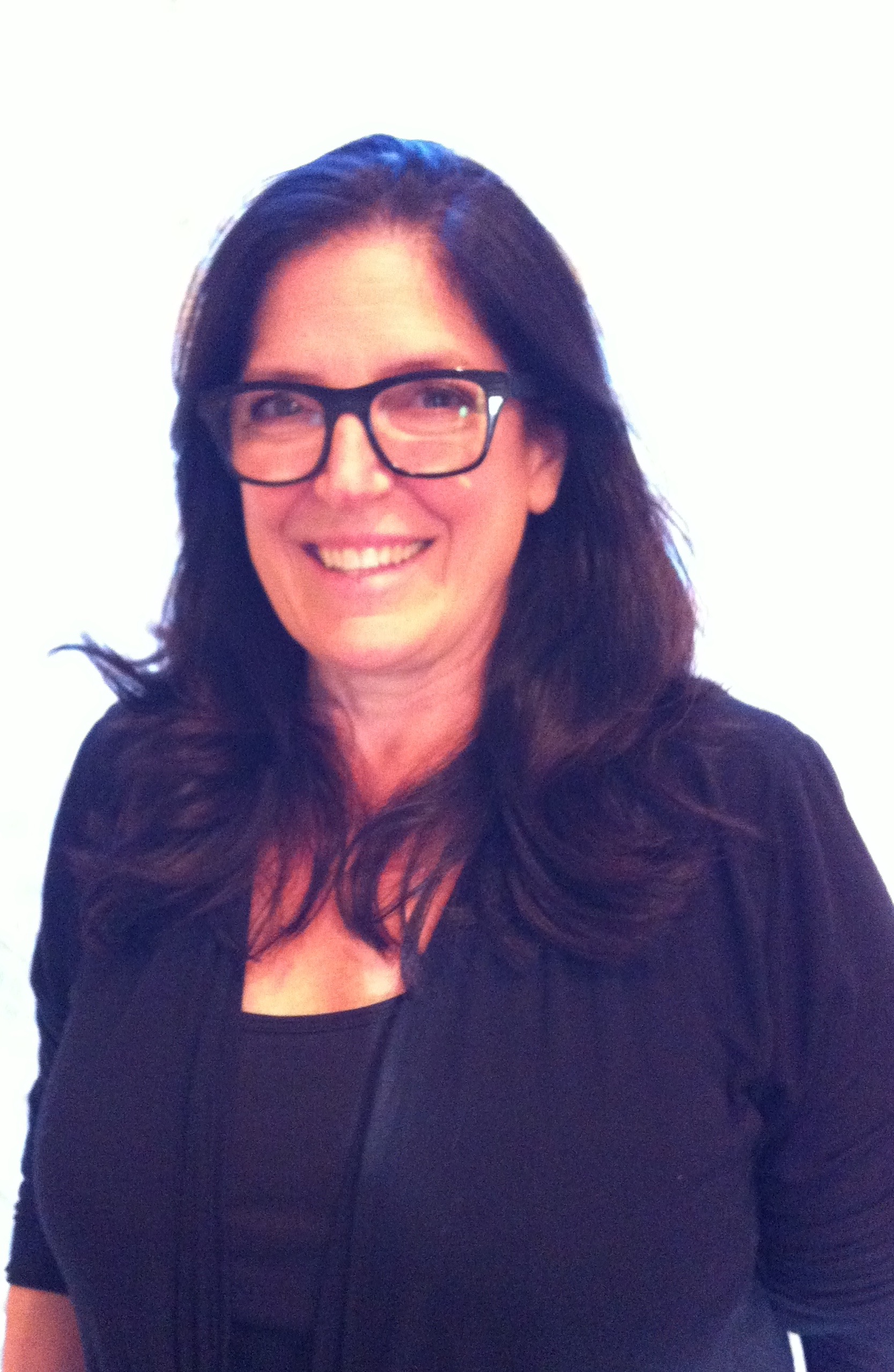 Victoria Mogilevsky, Authorized Scolio-Pilates practitioner in Wayzata, Minnesota, smiling in a professional portrait